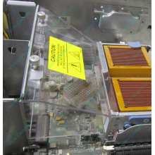 Прозрачная пластиковая крышка HP 337267-001 для подачи воздуха к CPU в ML370 G4 (Находка)